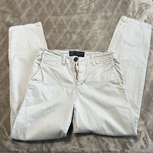 Men’s American Eagle Cream Active Flex Chinos 29x30
